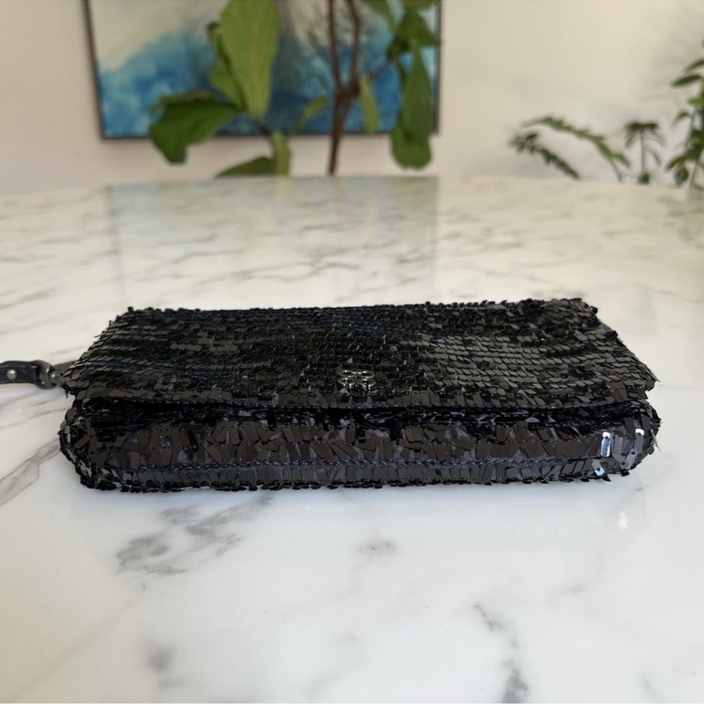 Limited EDT. Coach Black Party Sequin Clutch. Full size - Picture 7 of 8